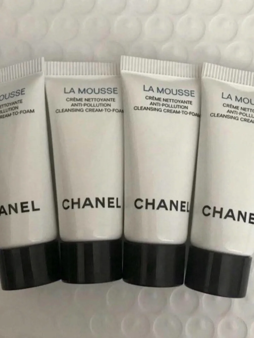 4 x Chanel La Mousse Cleansing Cream to foam 20 ml